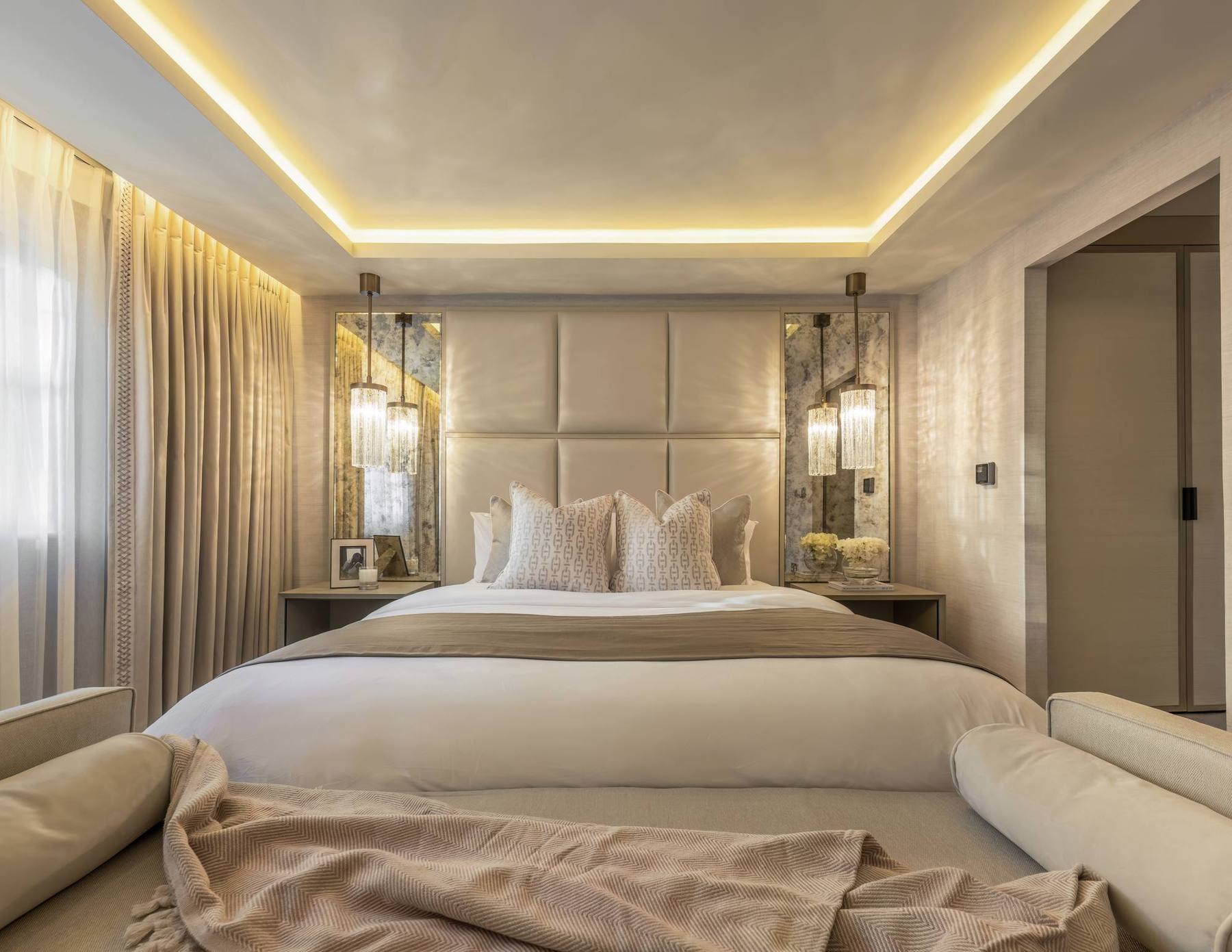 Principal bedroom