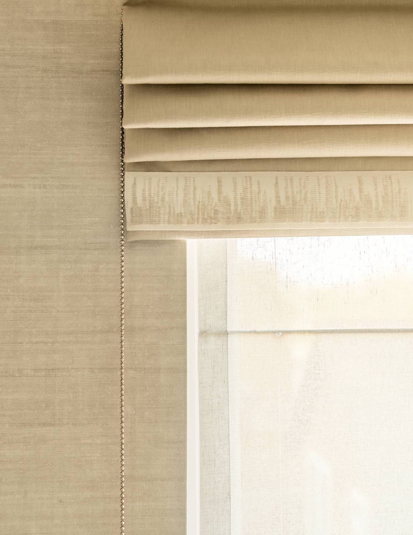 Roman blind detail